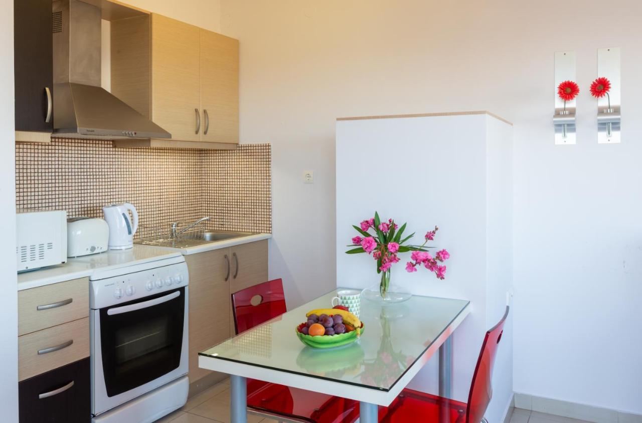 Caravella Luxury Apartments Palaiochora Zewnętrze zdjęcie
